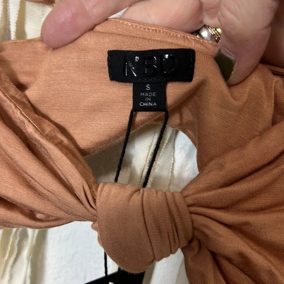 Revolve | NBD NWT Nichola Crop Top Size Small - Picture 8 of 12